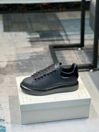 Picture of Alexander McQueen Shoes _SKUAlexanderMcQueensz35-44hnm0106237